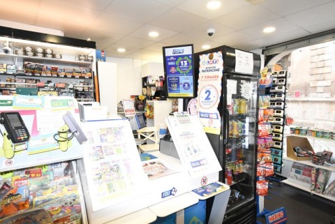 Vente Tabac, FDJ, PMU, presse, relais postal, souvenirs en plein centre ville, Nancy (54000)