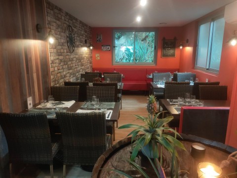 Vente Bar, Restaurant dans une zone fréquentée, à Hennebont (56700) en France