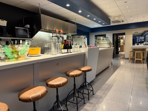 Vente Restaurant traditionnel de 65 couverts dans une rue passante, à Tarbes (65000)