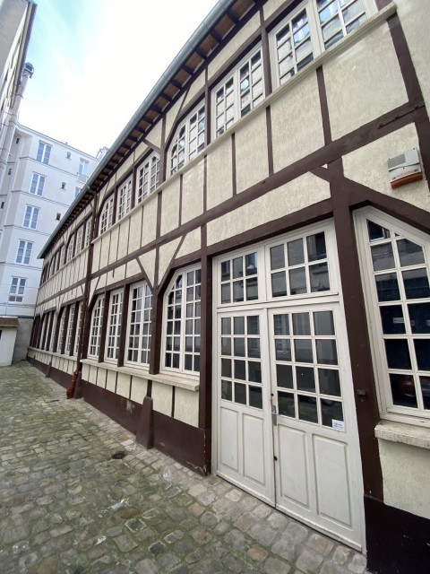 Vente Bureaux / Locaux professionnels, 355 m2 à Clichy (92110)
