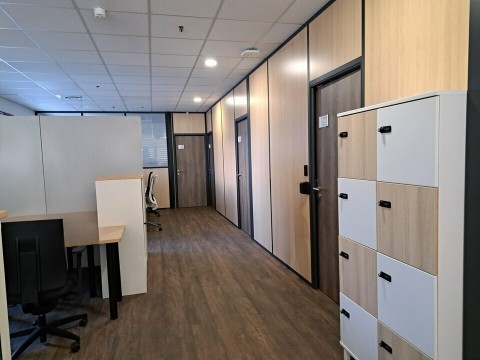 Vente Bureaux / Locaux professionnels, 861 m2 à Angers (49000)