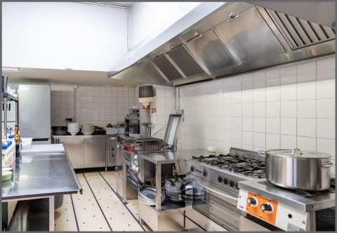 Vente Pizzeria, Restaurant 65 couverts avec terrasse dans un quartier dynamique et en plein essor, à La Roche-sur-Yon (85000)