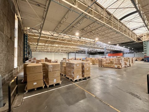 Vente Entrepôt de stockage de 4 150 m2 pour une activité logistique ou industrielle à Cholet (49280)