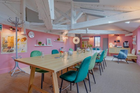 Vente Murs commerciaux de 345 m2 à Genas (69740)