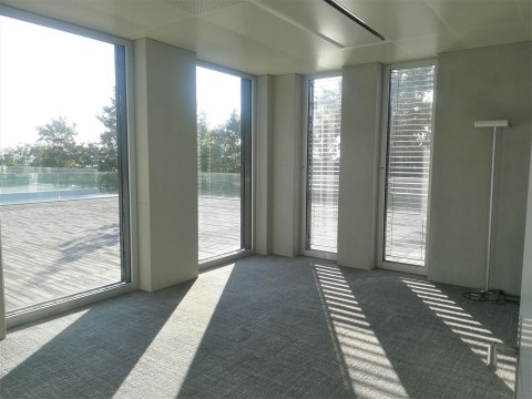Vente Plateau de bureaux de 221 m2 à Evere (1110) en Suisse