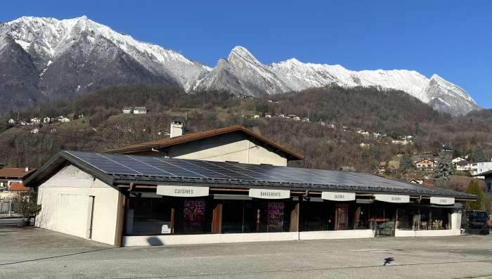 Vente Ameublement, Décoration, Accessoire, 540 m2 dans une zone touristique, en Savoie (73) en France