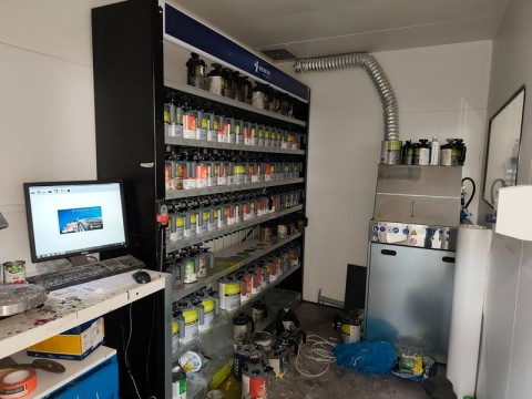 Vente Local commercial idéal pour Garage, 650 m2 dans une zone fréquentée, à Angoulême (16000)