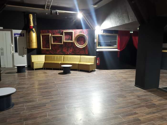 Vente Club discothèque en plein centre d'une ville importante des Landes (40) en France