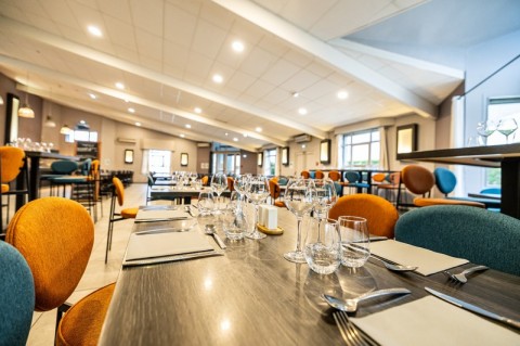 Vente Restaurant 150 couverts avec terrasse dans une zone d'activité en pleine croissance, à Le Versoud (38420)