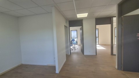 Vente Bureaux / Locaux professionnels, 70 m2 à Savenay (44260)