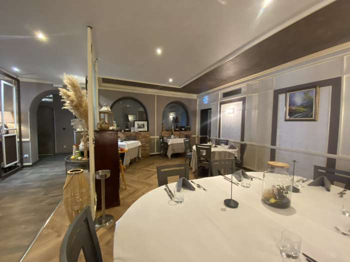 Vente Hôtel restaurant proche de Sarrebourg, à Saint-Quirin (57560)