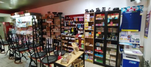 Vente Bar, Tabac, Presse, Loto licence IV 32 places avec terrasse en centre-ville de Chalon-sur-Saône en France