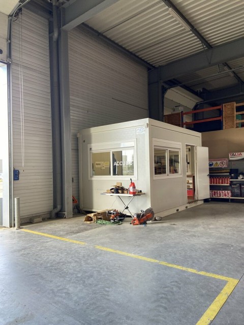 Vente Local commercial idéal pour Bar, Brasserie, Restaurant, Salon de thé, Restauration rapide en plein centre ville de Trignac (44570) en France