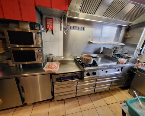 Vente Restaurant 100 couverts avec terrasse à Le Mans (72000) en France