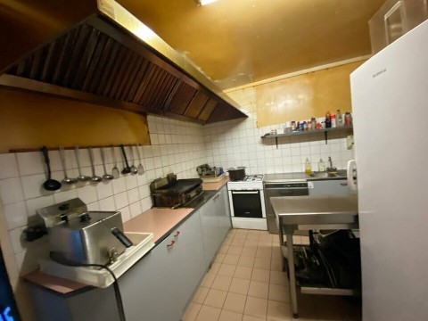 Vente Local commercial idéal pour Bar, Restaurant avec terrasse sur un axe passant, à Rezé (44400)