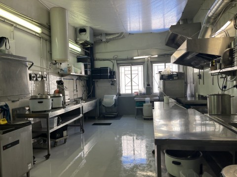Vente Laboratoire de cuisine de 107 m2 à Villeurbanne (69100) en France