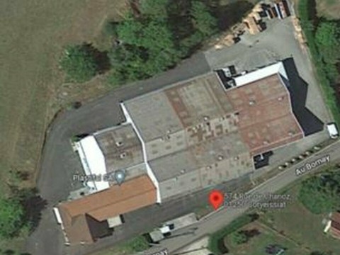 Vente Local industriel de 2 670 m2 à Corveissiat (01250)