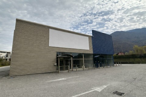 Vente Local commercial de 940 m2 à Albertville (73200)