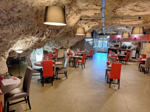 Vente Bar, Restaurant 50 couverts avec terrasse proche de Tours (37000) en France