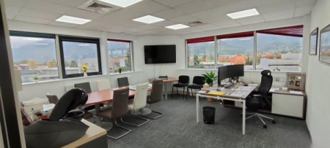 Vente Bureaux / Locaux professionnels, 71 m2 à La Roche-sur-Foron (74800) en France