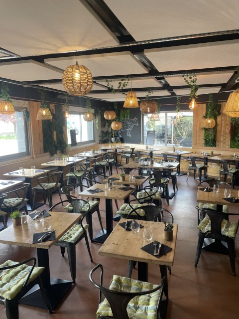 Vente Pizzeria, Restaurant avec terrasse à Saint-Priest en zone industrielle (69800)