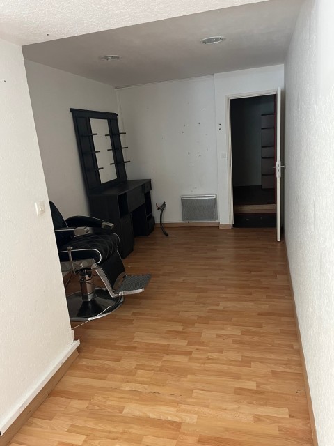Vente Local commercial de 50 m2 sur un axe passant, à Lannion (22300)