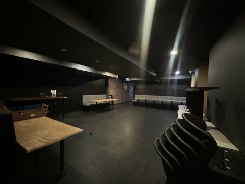 Vente Boutique de 180 m2 en emplacement N°1, à Chartres (28000)