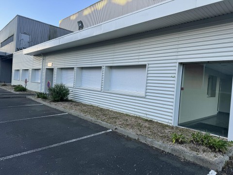 Vente Bâtiment industriel de 6 500 m2 à Sèvremoine (49230)