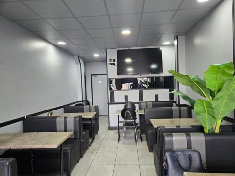 Vente Restauration rapide de 42 m2 à Sainte-Geneviève-des-Bois dans un secteur dynamique (91700)