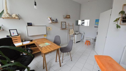 Vente Bureaux / Locaux professionnels, 79 m2 à Dreux (28100)