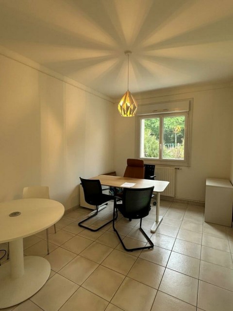 Vente Bureaux / Locaux professionnels, 3418 m2 à Rouen (76100)
