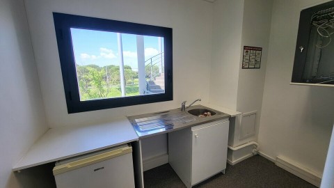 Vente Ateliers et des bureaux à Pavilly (76570) en France