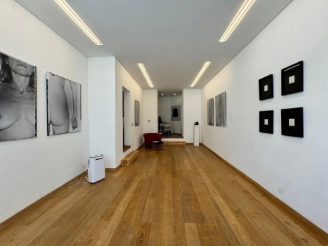 Vente Galerie d'art de 40 m2 dans une rue commerçante fréquentée du centre de Bruxelles en Belgique
