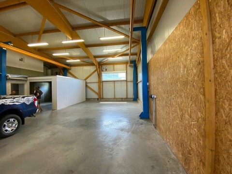 Vente Local d'activité / Entrepôt, 395 m2 à Le Loroux-Bottereau (44430)