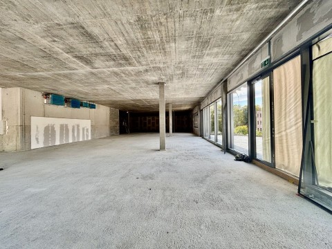 Vente Surface de 311 m2 à Renens VD en Suisse