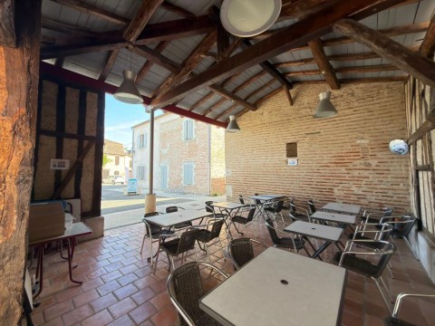 Vente Bar, Tabac, Alimentation licence IV avec terrasse à Le Temple-sur-Lot (47110)