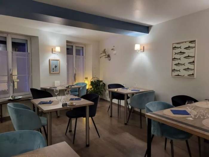 Vente Poissonnerie, Restaurant licence IV 25 couverts dans un quartier dynamique et commerçant de Jargeau (45150)