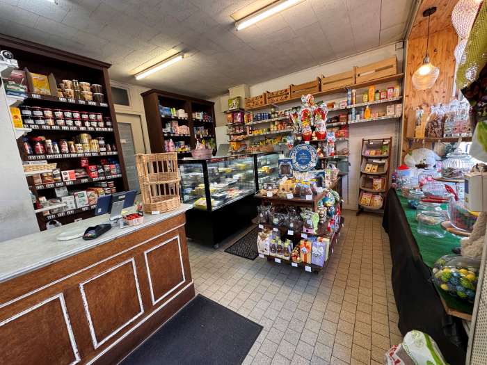 Vente Epicerie, Crémerie, Confiserie, Primeur, Fruits et légumes, Alimentation fine dans une commune rurale d'environ 1900 habitants du Loiret (45)