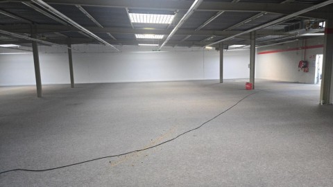 Vente Local commercial de 136 m2 à Vernouillet en zone commerciale (28500)