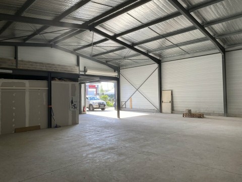 Vente Local d'activité / Entrepôt, 200 m2 à Castets (40260)