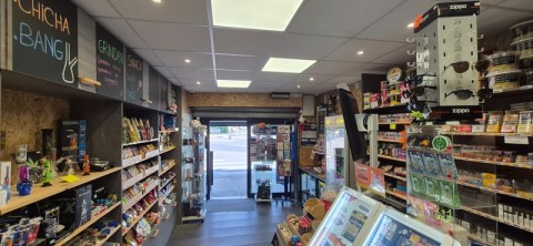 boutique cigarette électronique riom JWELL COMPANY® | 💨 JWELL Riom – Votre boutique de vape 💨 Tout l'univers  de la cigarette électronique vous attend au centre commercial RIOMSUD 🔥 📍  Adresse