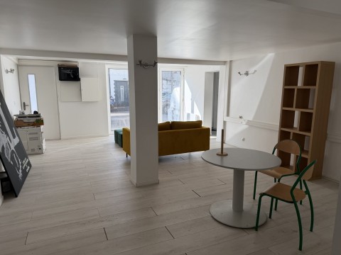 Vente Local professionnel de 109 m2 à Lagny-sur-Marne (77400) en France