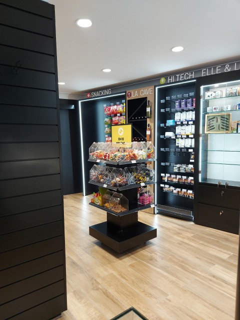 Vente Tabac, Presse, Loto, Accessoire, 590 pi2 dans une zone animée, à Gironde-sur-Dropt (33190) en France