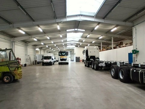 Vente Local d’activités de 2 607 m2 à Saint-Romain-de-Colbosc (76430)