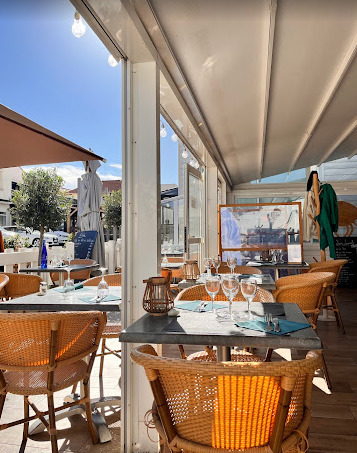 Vente Brasserie, Restaurant 50 couverts avec terrasse dans une rue commerçante, à Mimizan (40200) en France