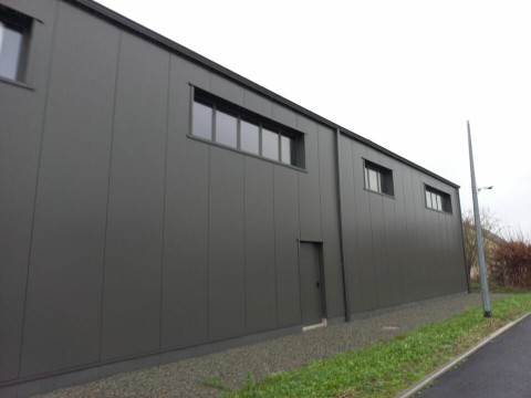 Vente Entrepôt de 1 210 m2 à Marseille (13011)