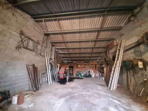 Vente Local d'activité / Entrepôt, 400 m2 à Sainte-Terre (33350)