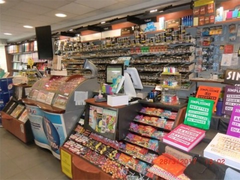 Vente Tabac, Presse, Loto, Librairie, Papéterie, Bazar / cadeaux, 255 m2 en plein centre d'une ville de 4300 habitants, à Montoire-sur-le-Loir (41800)
