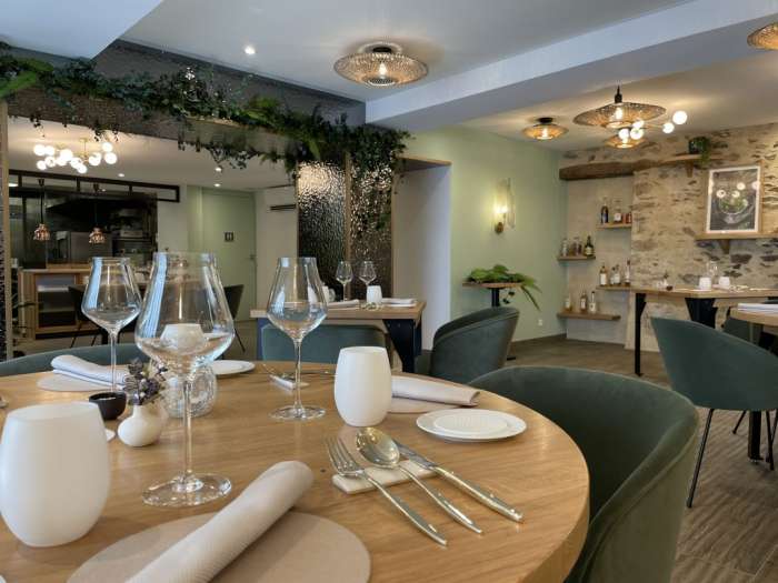 Vente Restaurant gastronomique sur un emplacement N°1, proche des Herbiers (85500)