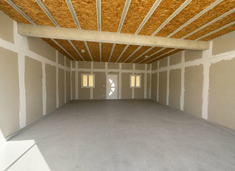 Vente Local de stockage de 75 m2 dans une zone d'activité, à Lunel (34400)